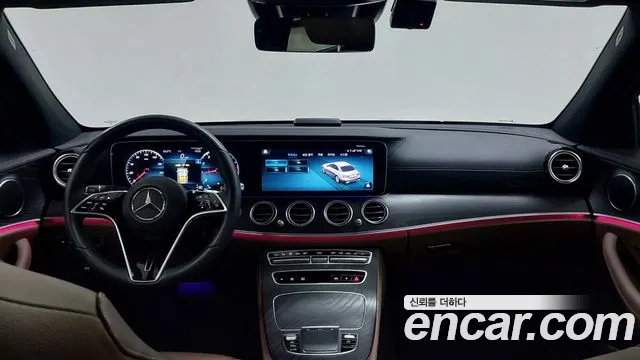 Mercedes-Benz E-Class 2023 thumb 7