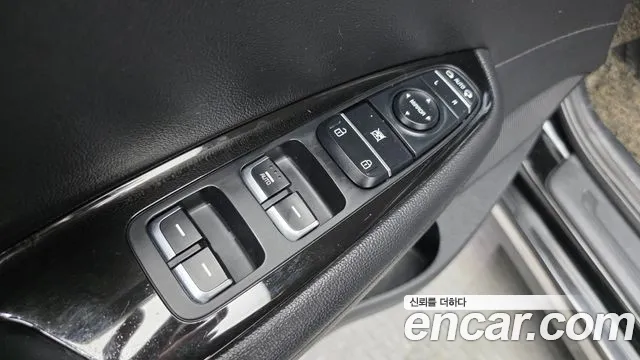 Kia Hybrid 2019 thumb 10