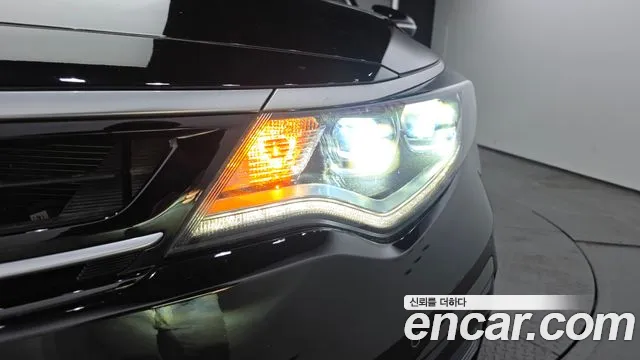 Kia Hybrid 2019 thumb 5