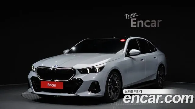BMW 5 серии 2025 thumb 9