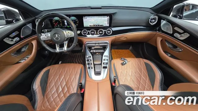 Mercedes-Benz AMG GT 2021 thumb 4