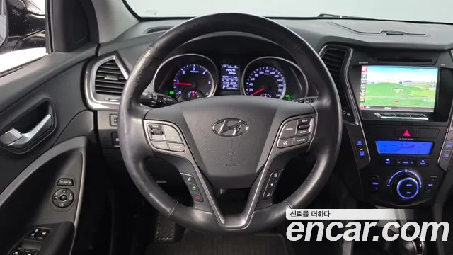 Hyundai Санта Фе 2012 thumb 2
