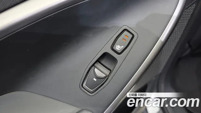 Hyundai Санта Фе 2012 thumb 9