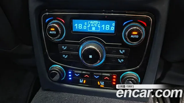 Jaguar XJ 2014 thumb 11