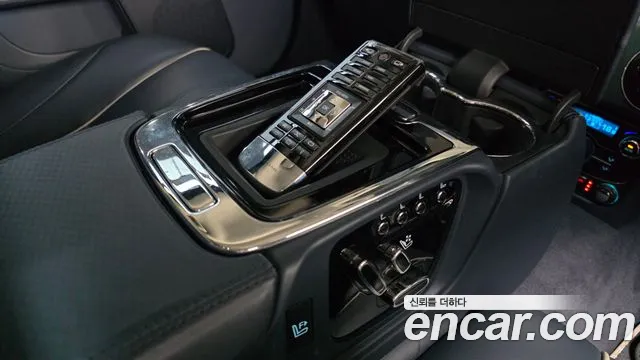 Jaguar XJ 2014 thumb 3