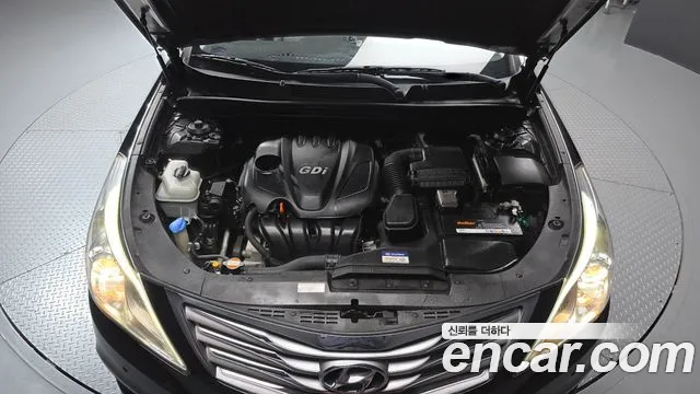 Hyundai Grandeur 2011 thumb 5