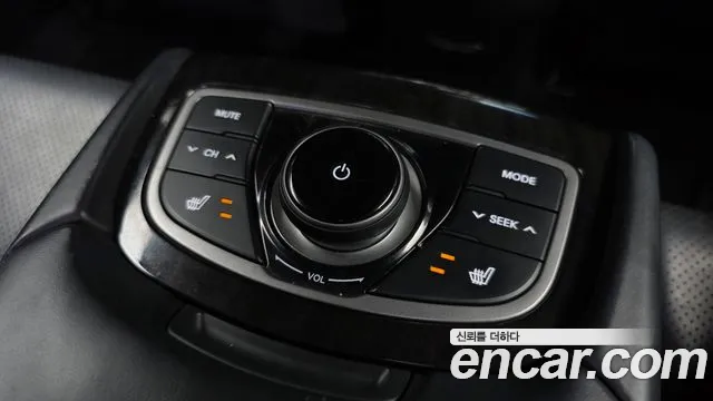 Hyundai Grandeur 2011 thumb 2