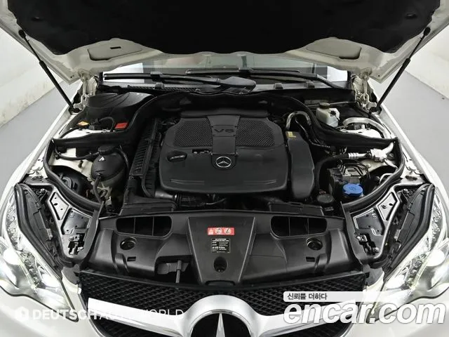 Mercedes-Benz E-Class 2014 thumb 7
