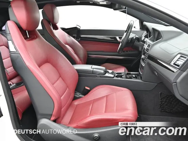 Mercedes-Benz E-Class 2014 thumb 3