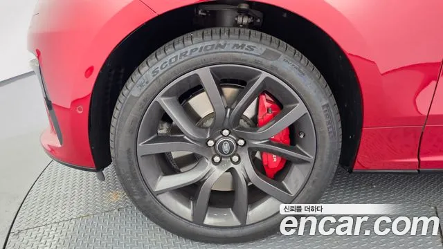 Land Rover Range Rover Velar 2019 thumb 8