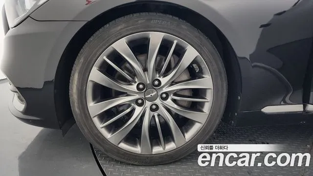 Genesis G80 2019 thumb 11