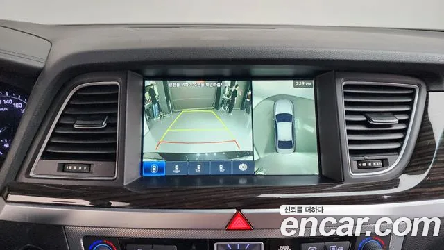 Genesis G80 2019 thumb 2