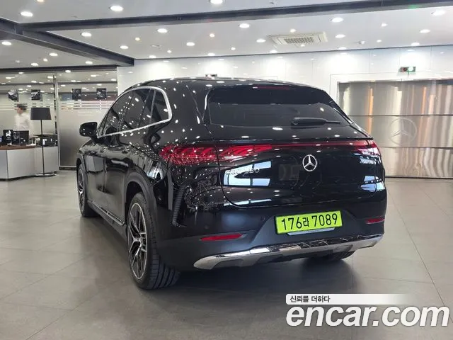 Mercedes-Benz EQE 2025 thumb 11