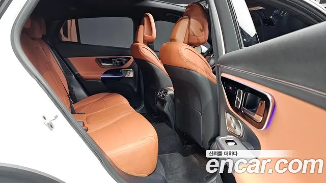 Mercedes-Benz GLC 2025 thumb 9