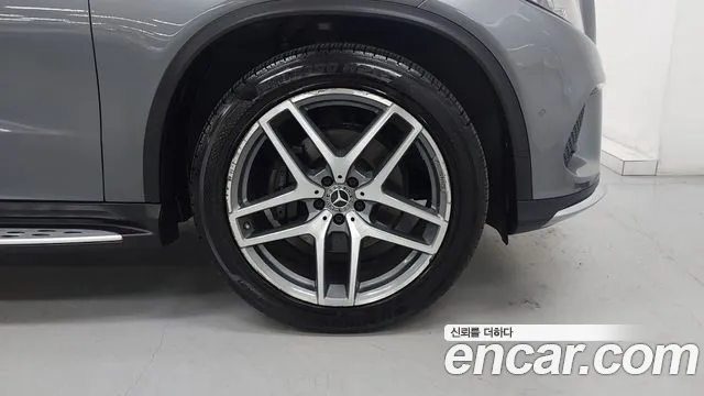 Mercedes-Benz GLE-Класс 2018 thumb 2
