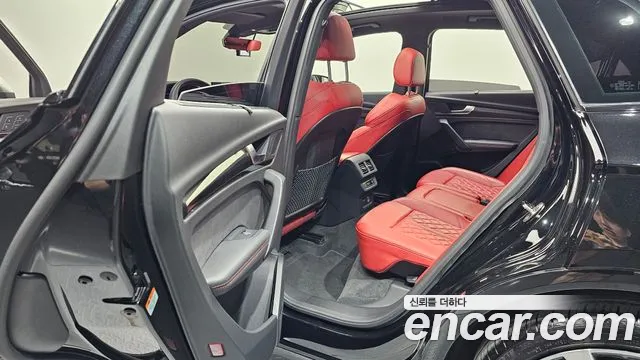 Audi SQ5 2021 thumb 9