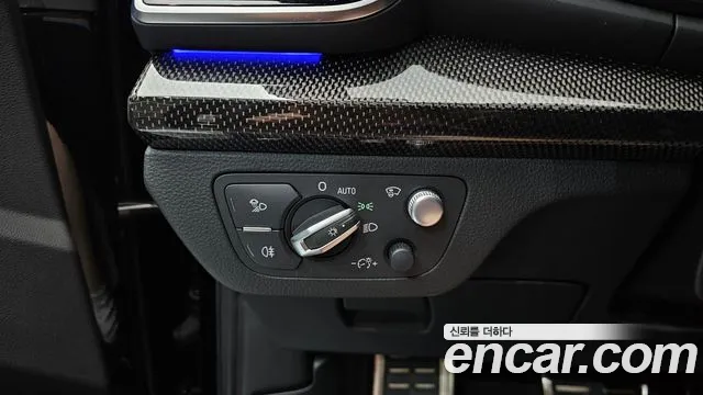 Audi SQ5 2021 thumb 10