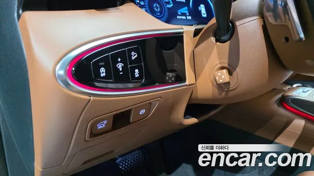 Genesis GV70 2021 thumb 7
