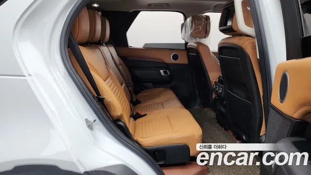 Land Rover Discovery 2018 thumb 7