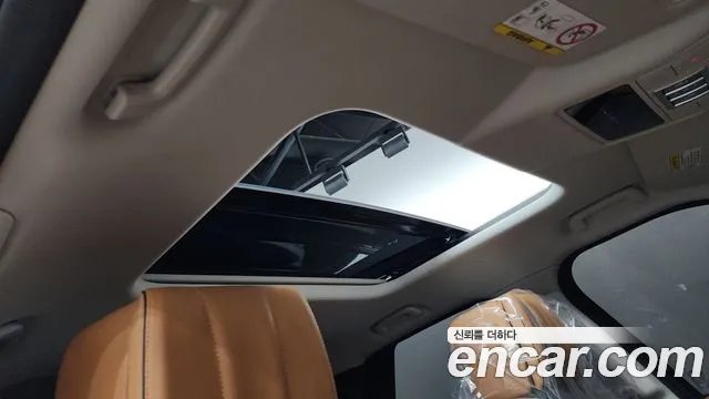Land Rover Discovery 2018 thumb 5