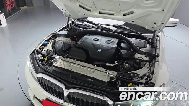 BMW 3 серии 2021 thumb 9