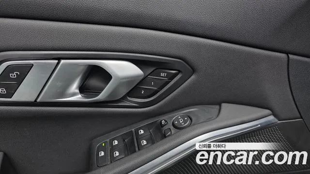 BMW 3 серии 2021 thumb 10