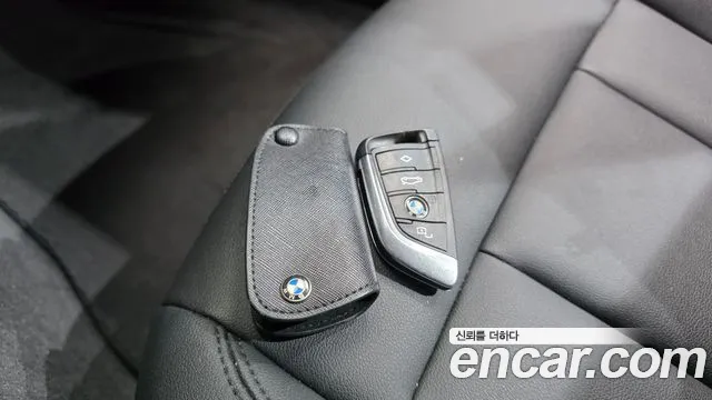 BMW 3 серии 2021 thumb 2