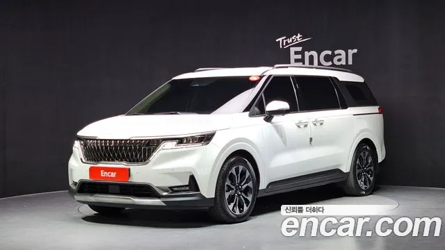 Kia Carnival 2022 thumb 2