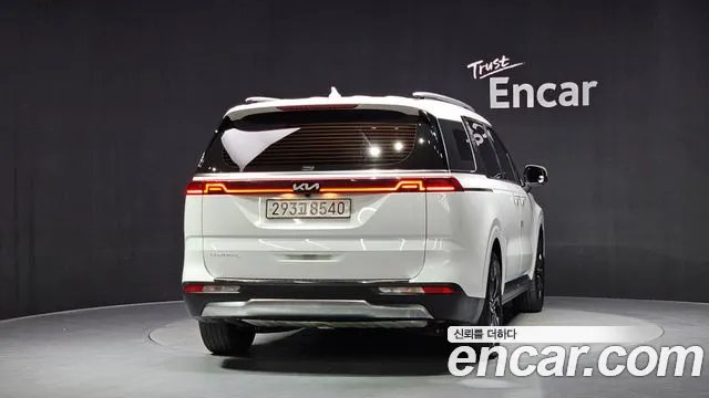 Kia Carnival 2022 thumb 11