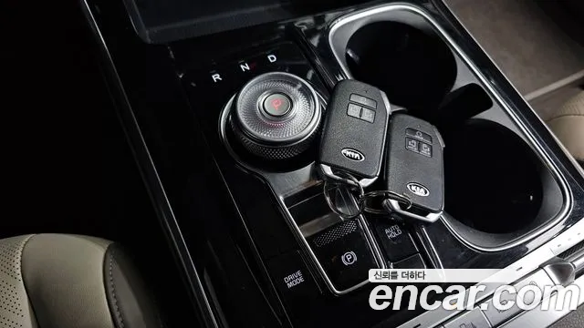 Kia Carnival 2021 thumb 10