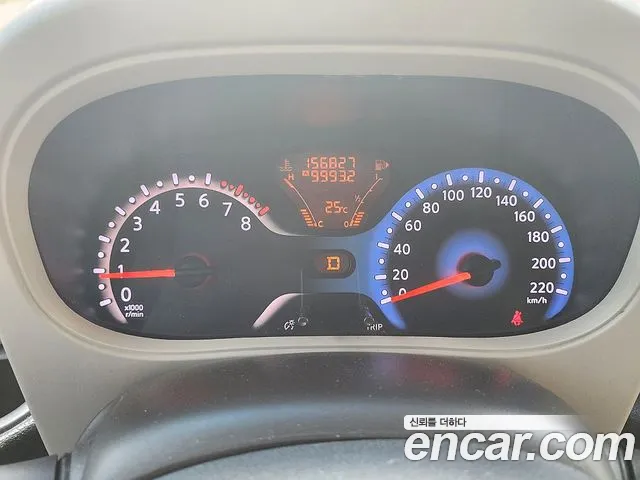 Nissan Cube 2013 thumb 6