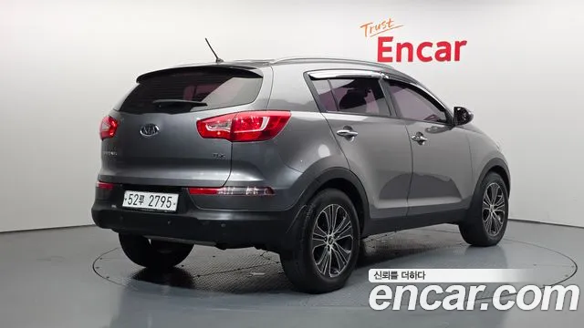 Kia Sportage 2011 thumb 11