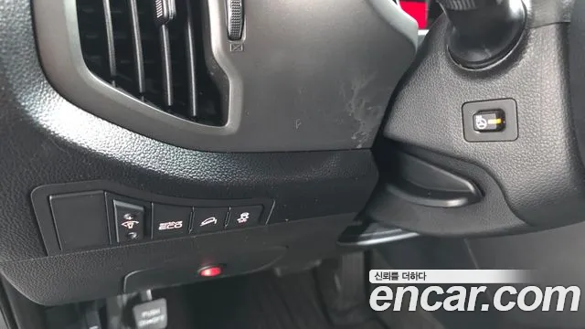 Kia Sportage 2011 thumb 10