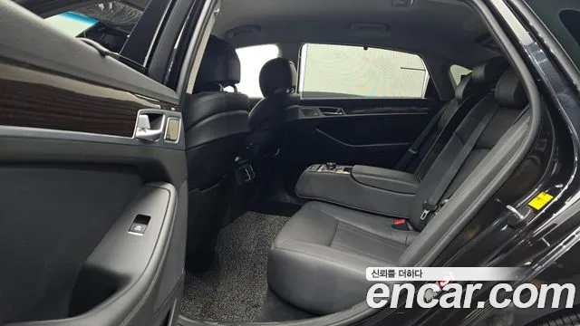 Genesis G80 2018 thumb 8