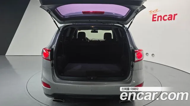 Hyundai Санта Фе 2011 thumb 3