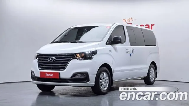Hyundai Staria 2020 thumb 11