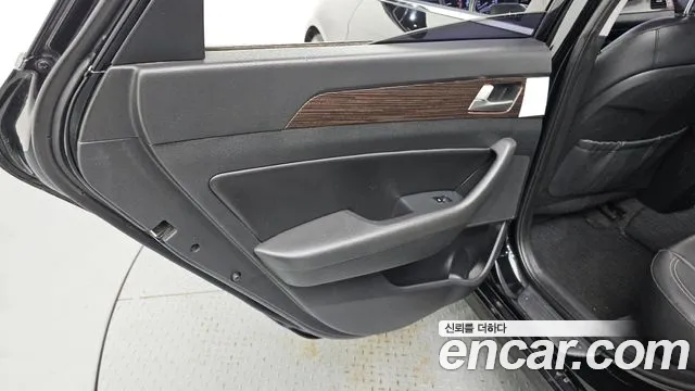 Hyundai Sonata 2017 thumb 11