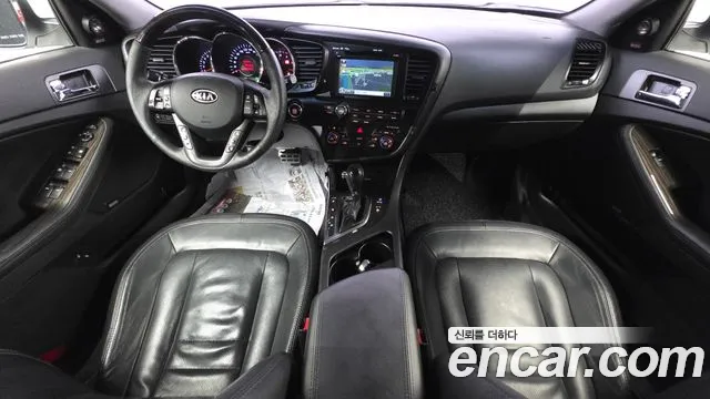 Kia K5 2011 thumb 10