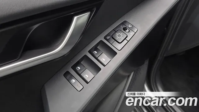 Kia Niro 2023 thumb 2