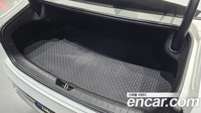 Hyundai Grandeur 2024 thumb 9
