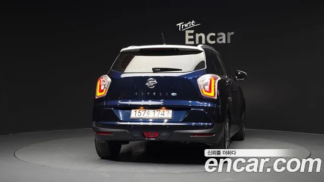 KGM Tivoli 2015 thumb 4