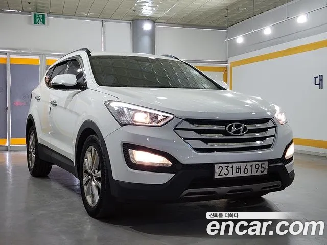 Hyundai Санта Фе 2014 thumb 12
