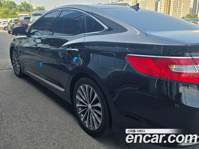Hyundai Grandeur 2014 thumb 12
