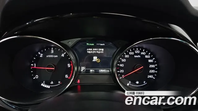 Kia Carnival 2017 thumb 12