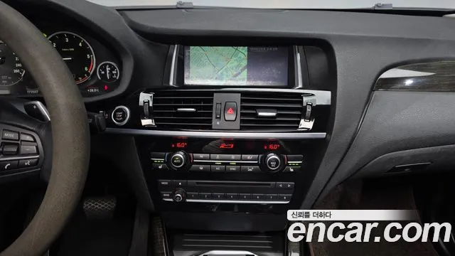 BMW X4 2015 thumb 5