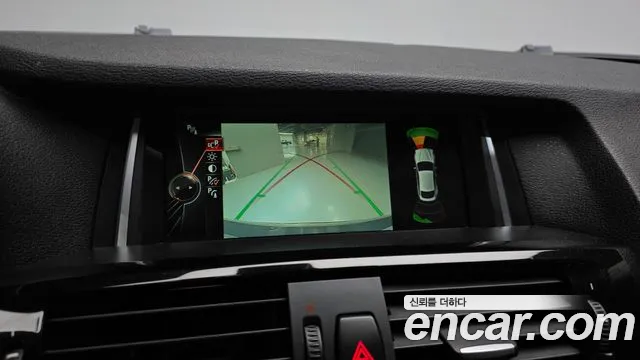 BMW X4 2015 thumb 8