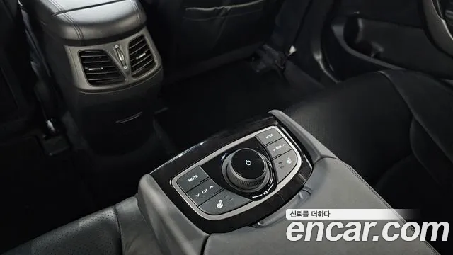 Hyundai Grandeur 2013 thumb 9
