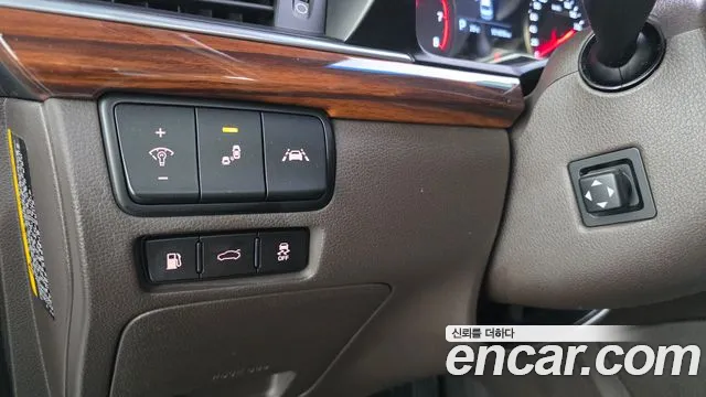 Kia K7 2016 thumb 2