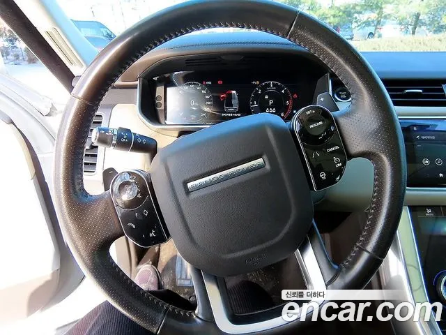 Land Rover Range Rover Sport 2018 thumb 3