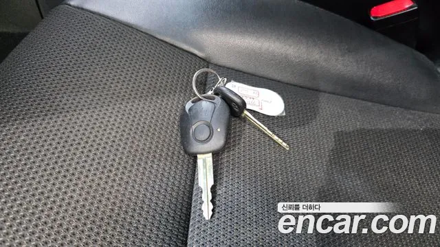KGM Korando 2012 thumb 10